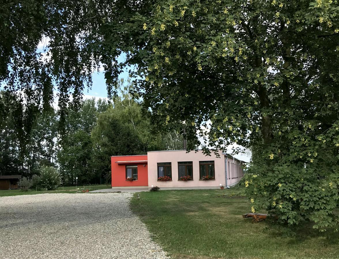 Minipenzion Na Vyhlidce Hnevotin Exterior photo